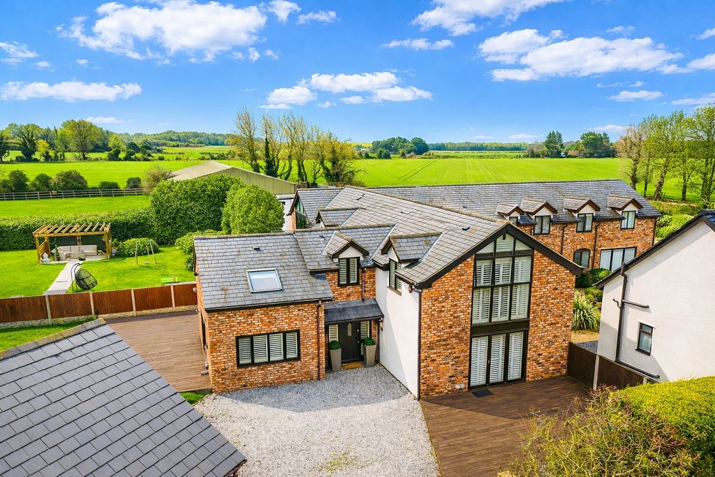 Property photo 1 of 22 Picture No. 29