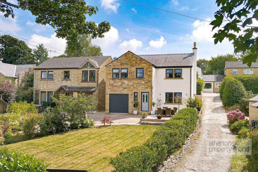 Property photo 1 of 35