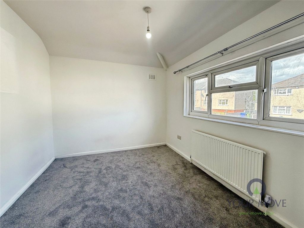 Property photo 3 of 11 Picture No. 02