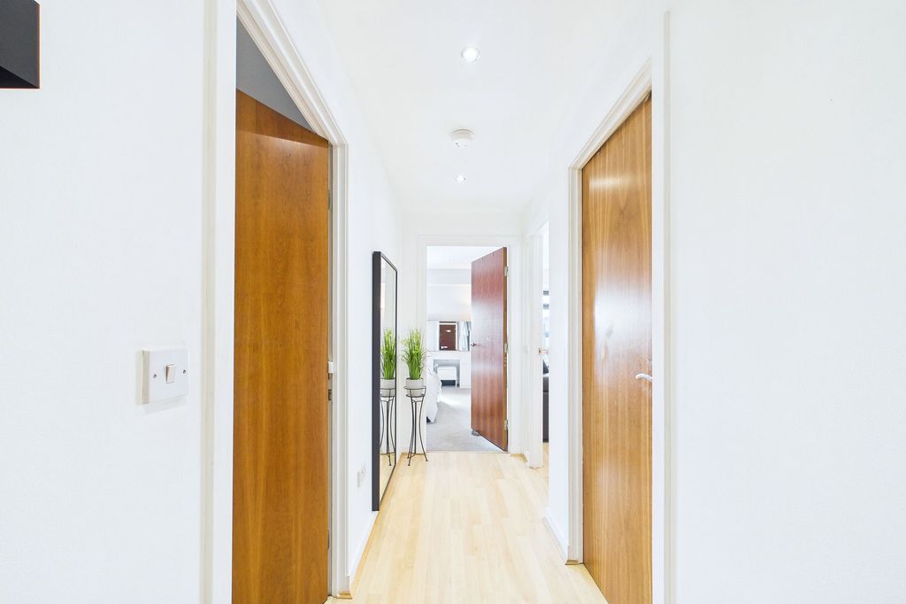 Property photo 3 of 15 Hallway