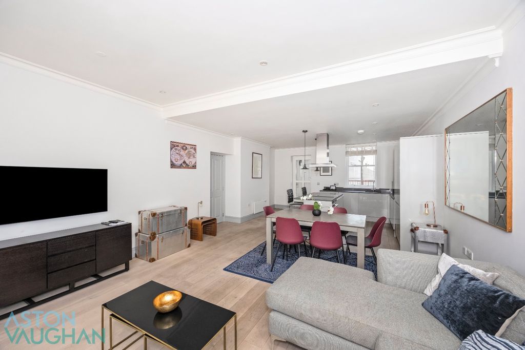 Property photo 2 of 21 4669941