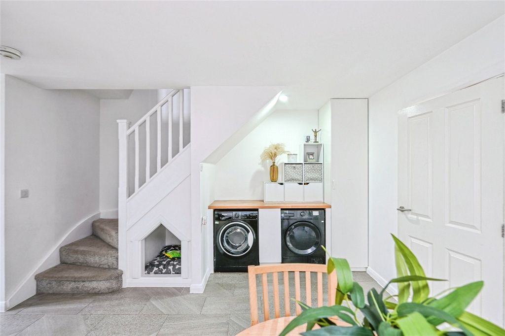 Property photo 3 of 20 Picture No. 18