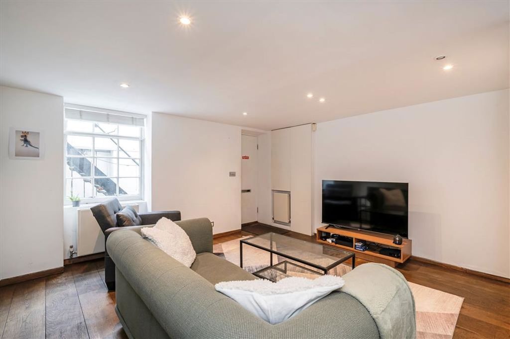 Property photo 2 of 5