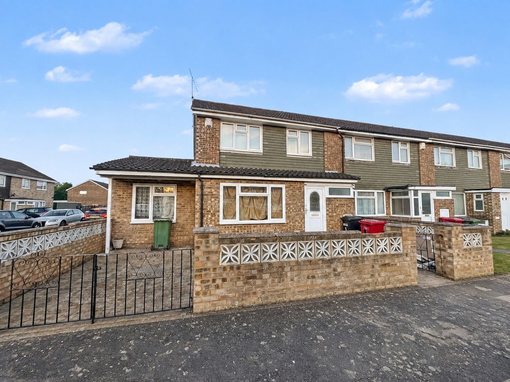 Property photo 1 of 12