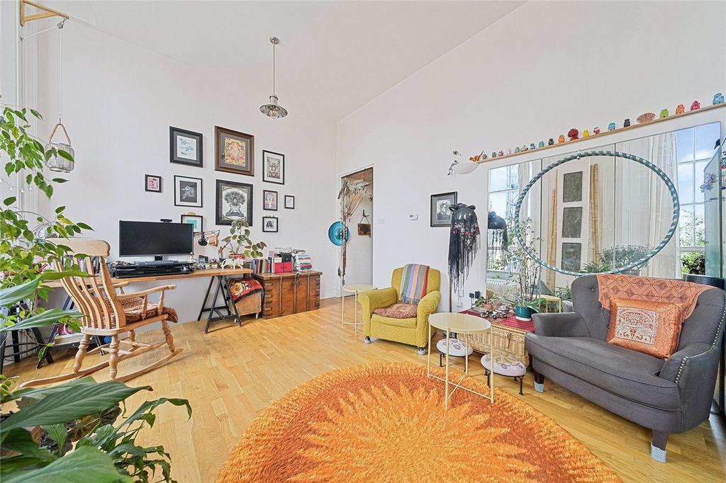 Property photo 2 of 11 Picture No. 09
