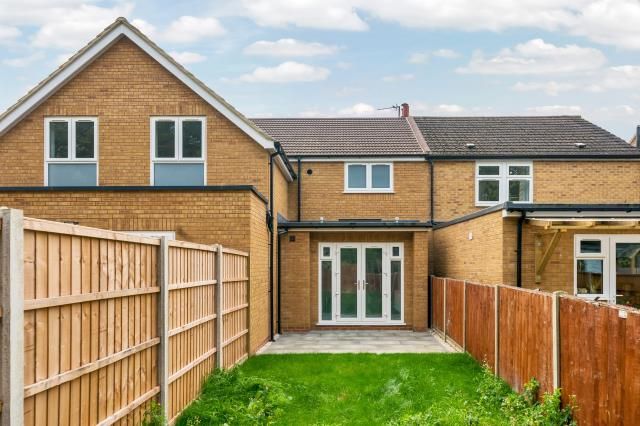 Property photo 1 of 6 External View