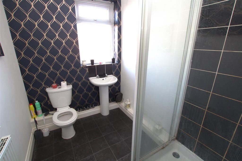 Property photo 3 of 4 Shower Room.Jpg