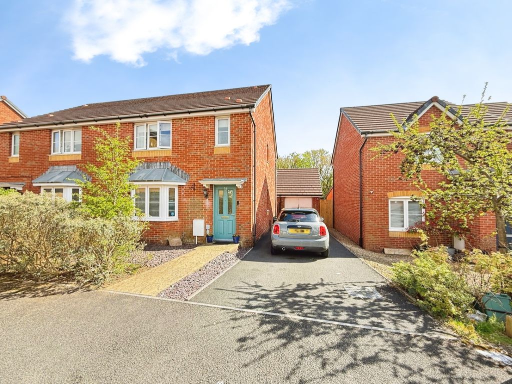 Property photo 2 of 25 5024703