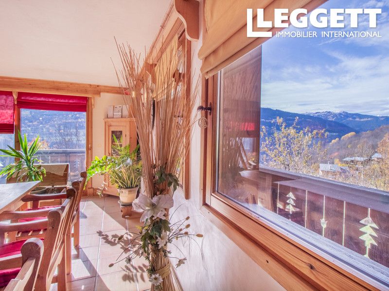 Property photo 3 of 10