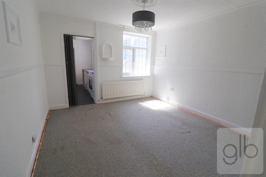 Property photo 3 of 14 4.Png