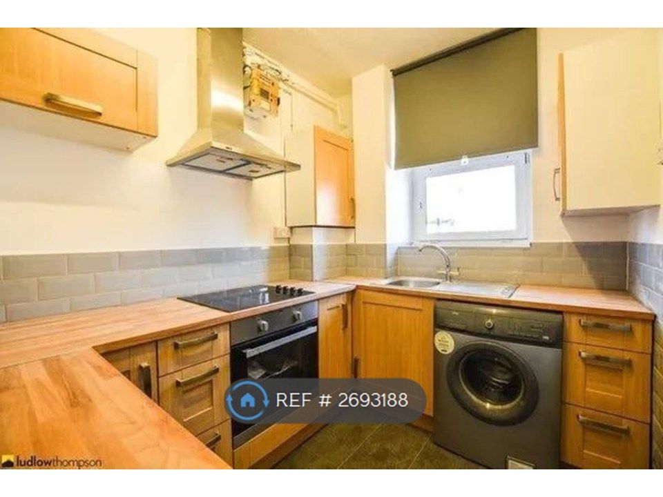 Property photo 2 of 3