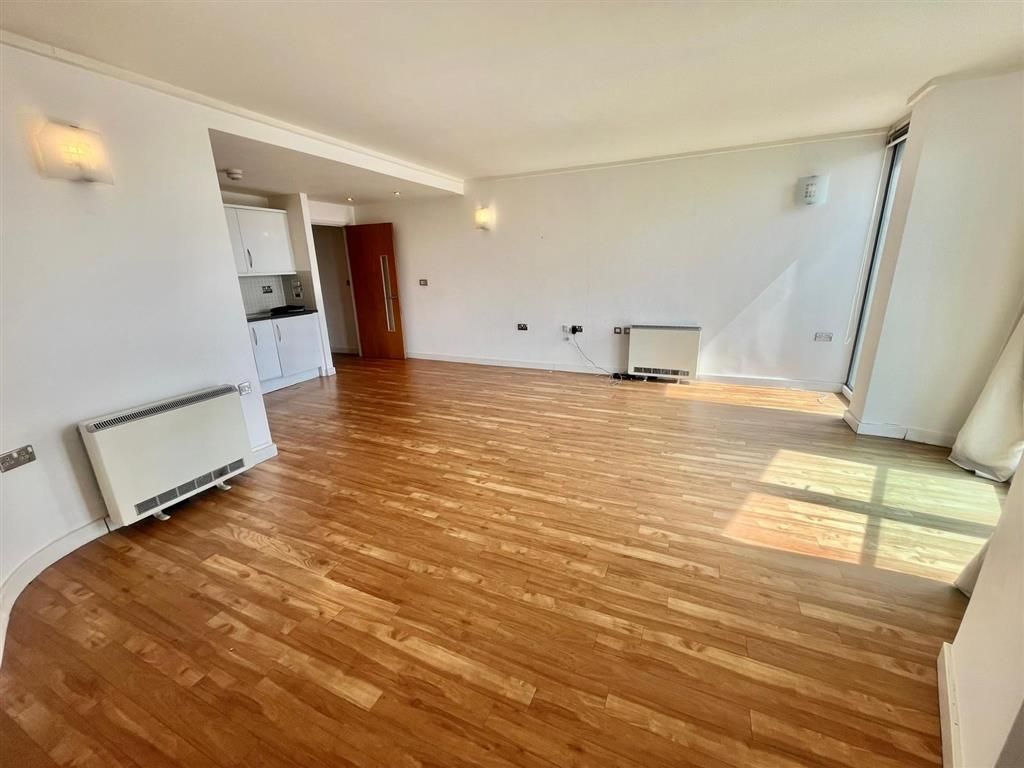 Property photo 3 of 9 Image