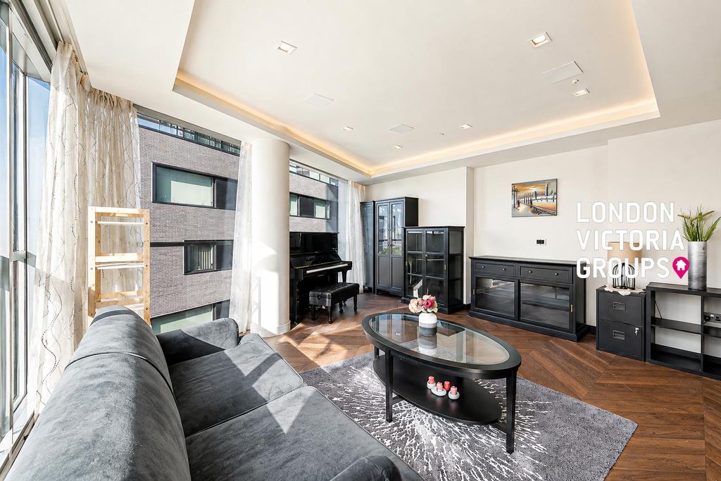 Property photo 2 of 14 1-11367.Jpg