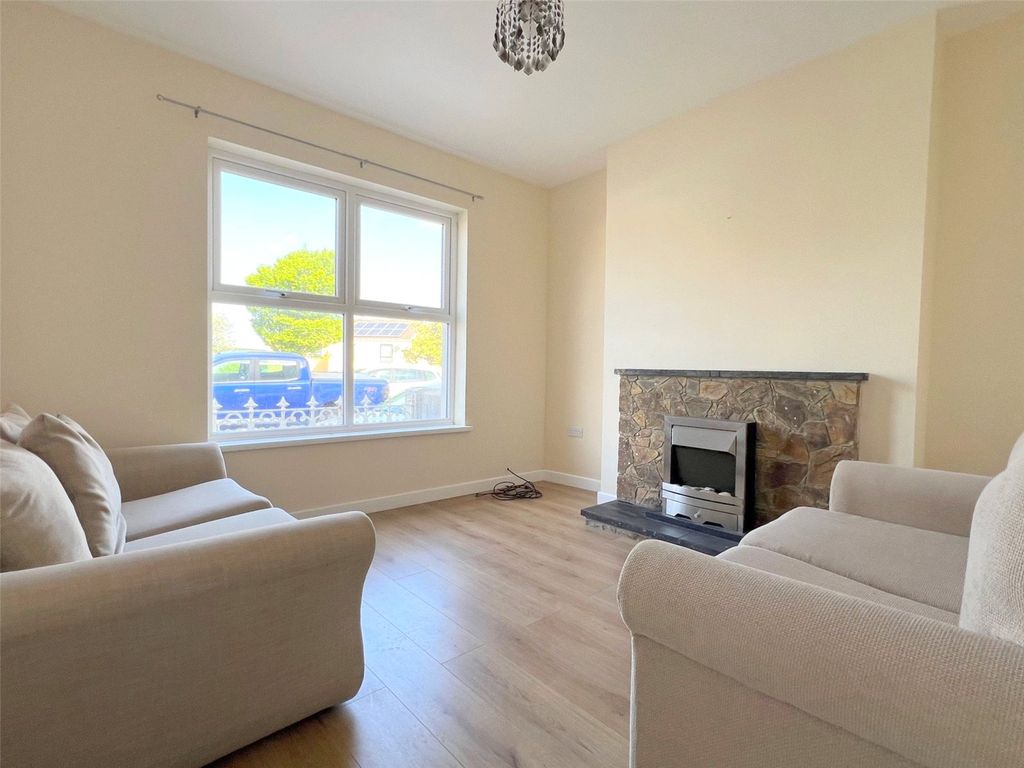 Property photo 3 of 27 Picture No. 08