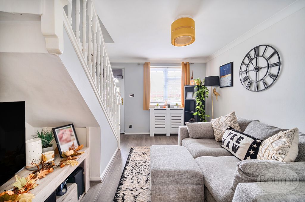 Property photo 2 of 14 8234Eaa4-21c3-4Eb...