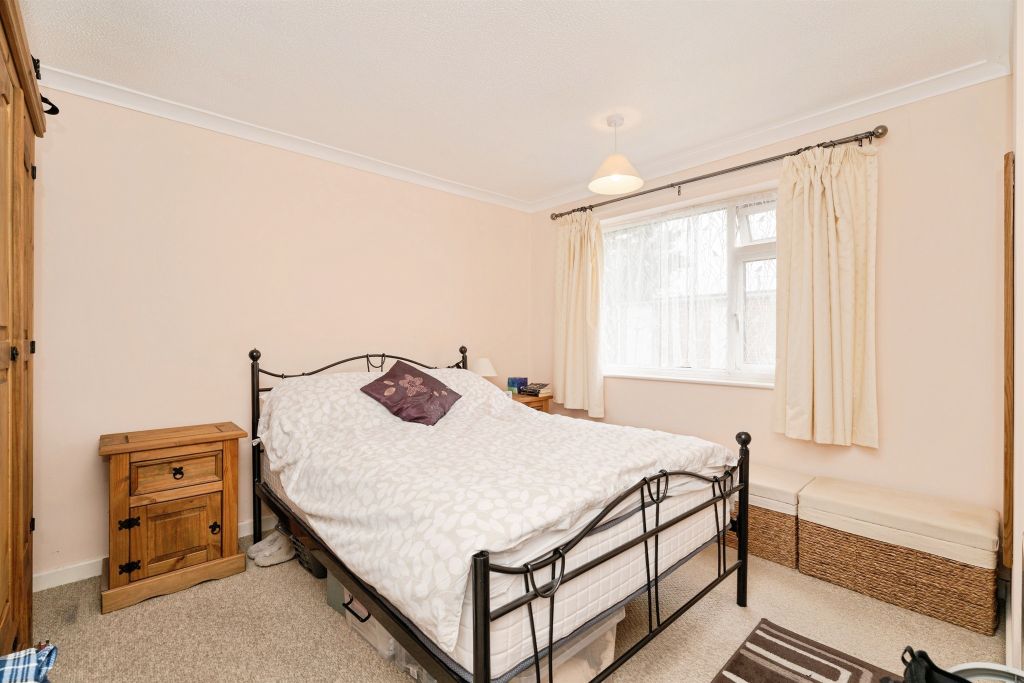Property photo 3 of 24