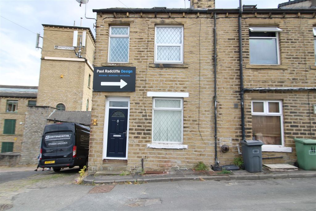 Property photo 1 of 6