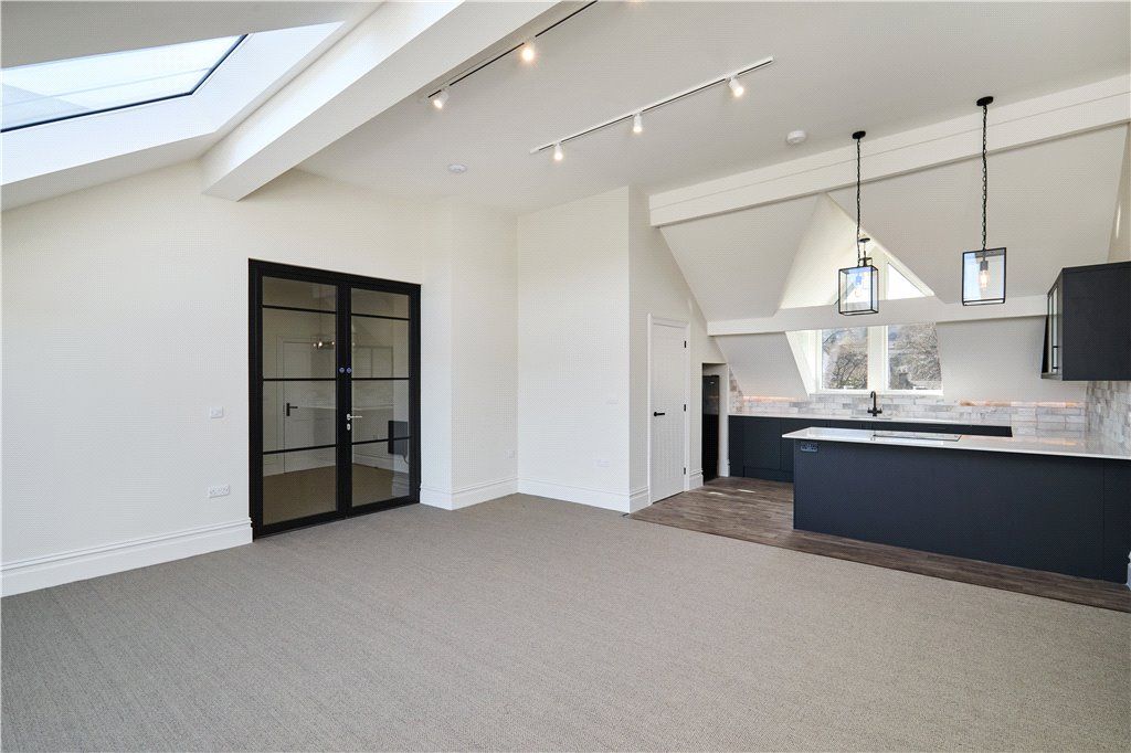 Property photo 2 of 20 Open Living