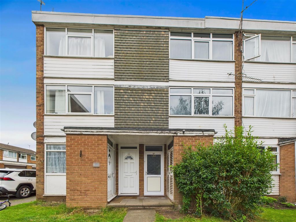 Property photo 1 of 11