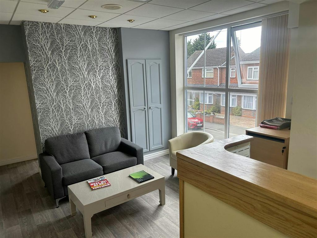 Property photo 3 of 5 49Fso1Ympe6Ijwtakbmcwa.Jpg