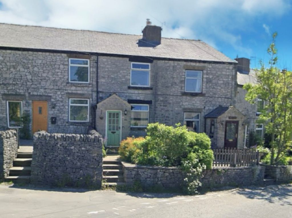 Property photo 1 of 9