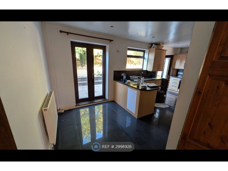 Property photo 3 of 21 Diner - Kitchen Diner