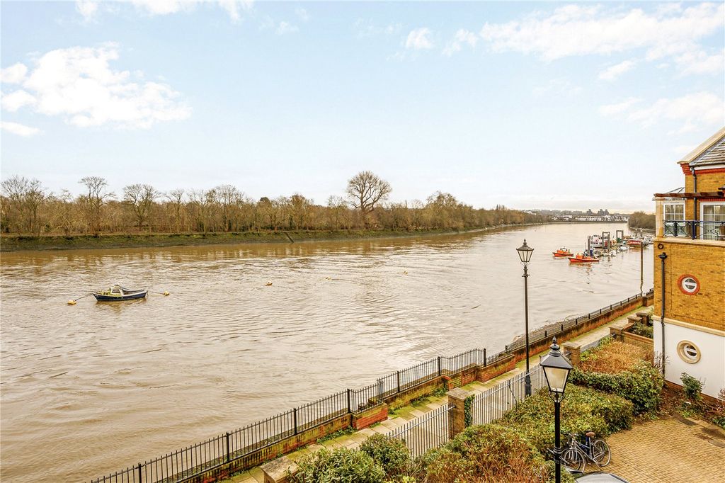 Property photo 3 of 15 Picture No. 09