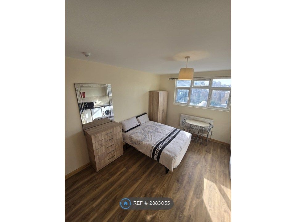 Property photo 3 of 4