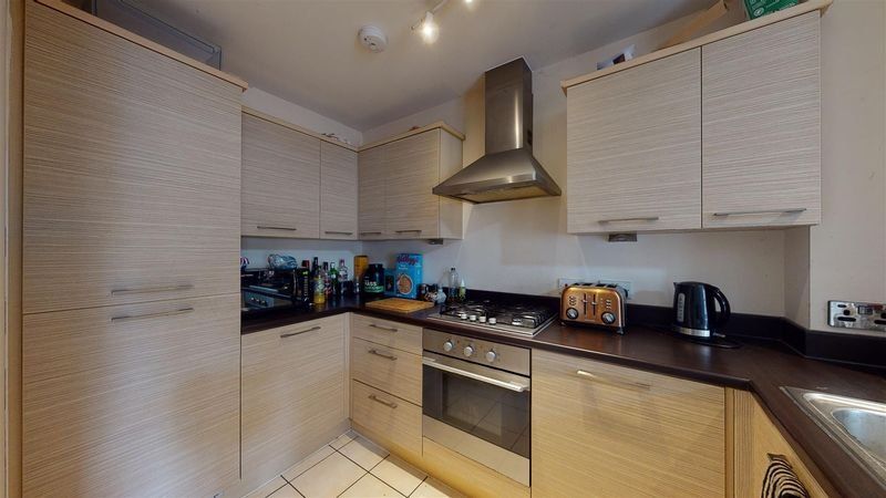 Property photo 3 of 10 Picture 3