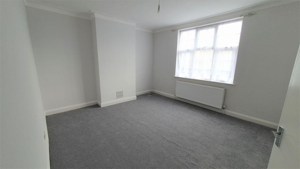 Property photo 2 of 10 Gallery