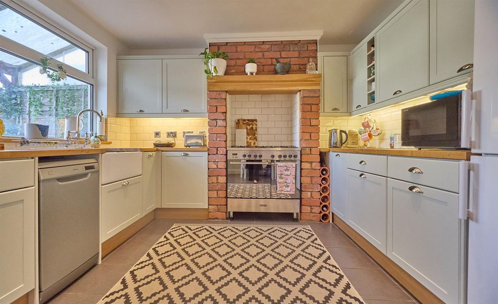 Property photo 3 of 12 Kitchen/Diner To Rear