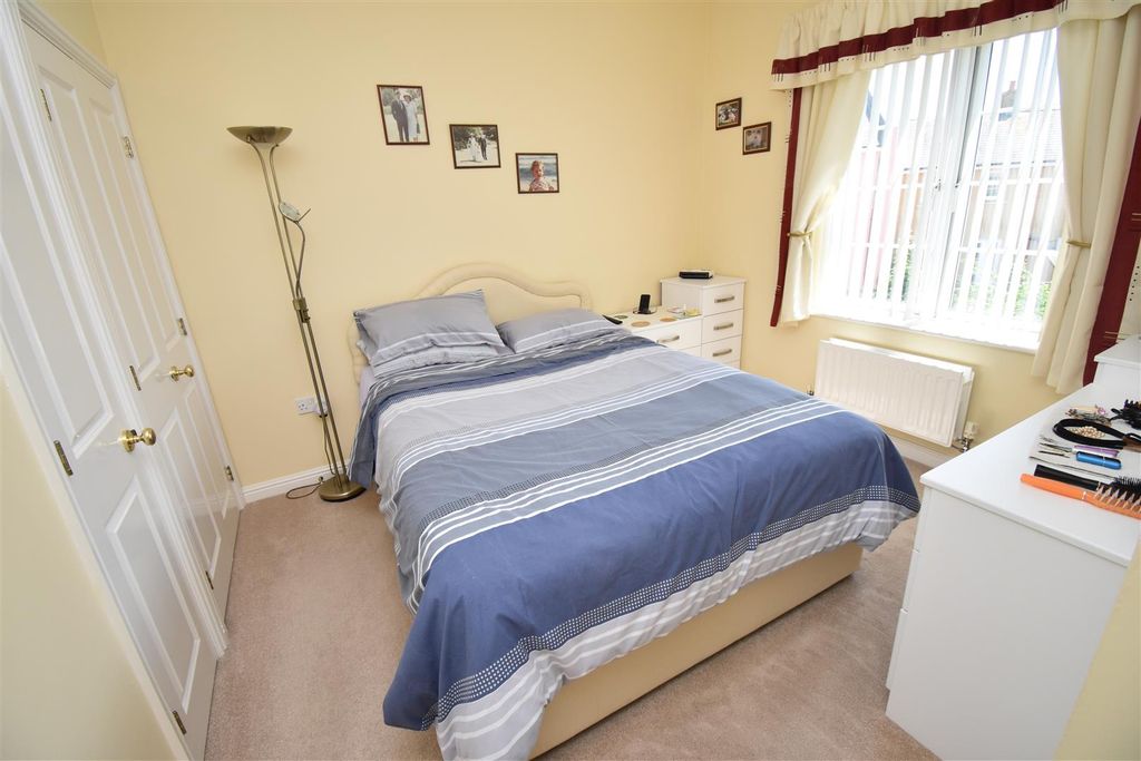 Property photo 3 of 12 Bedrom One.Jpg