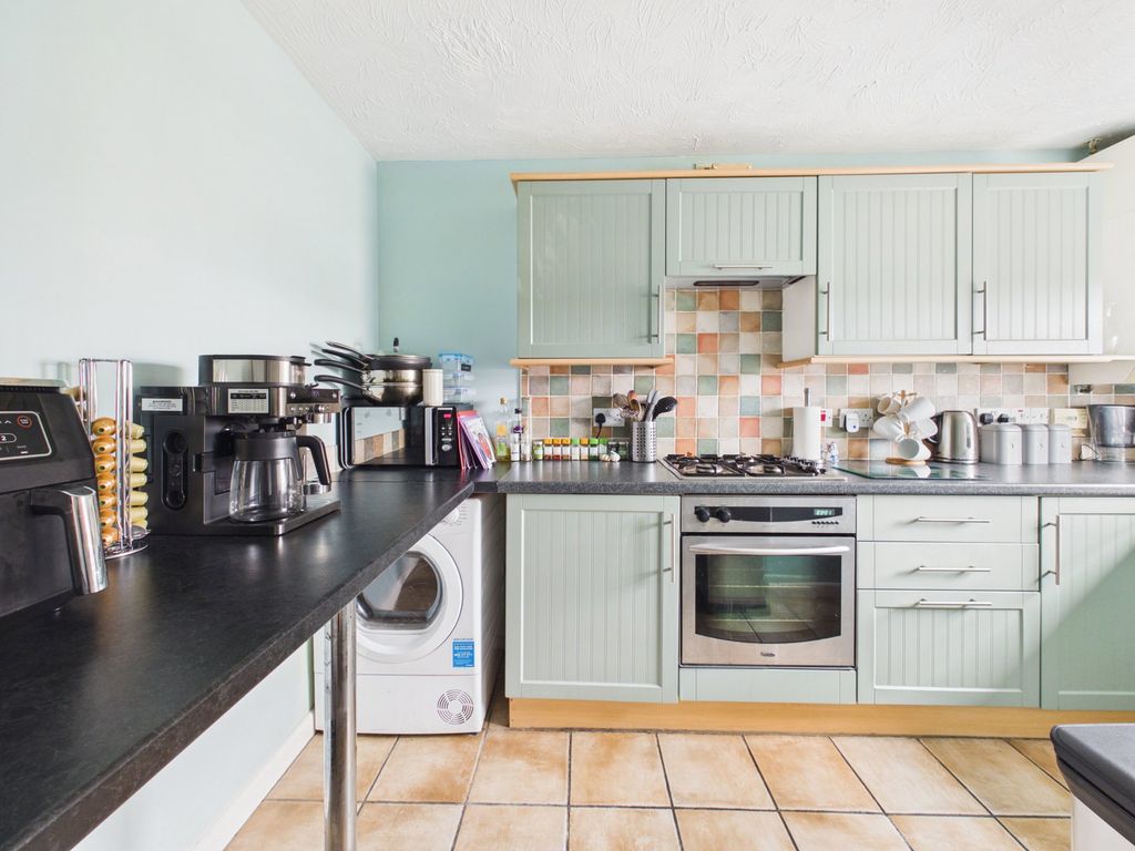 Property photo 3 of 17