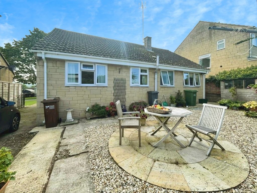 Property photo 1 of 18 Pbox-Front_Of_House-343314.Jpg