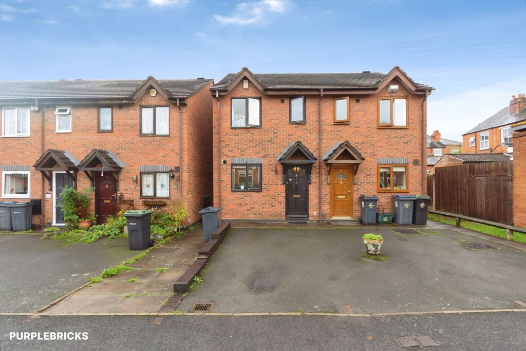 Property photo 1 of 25