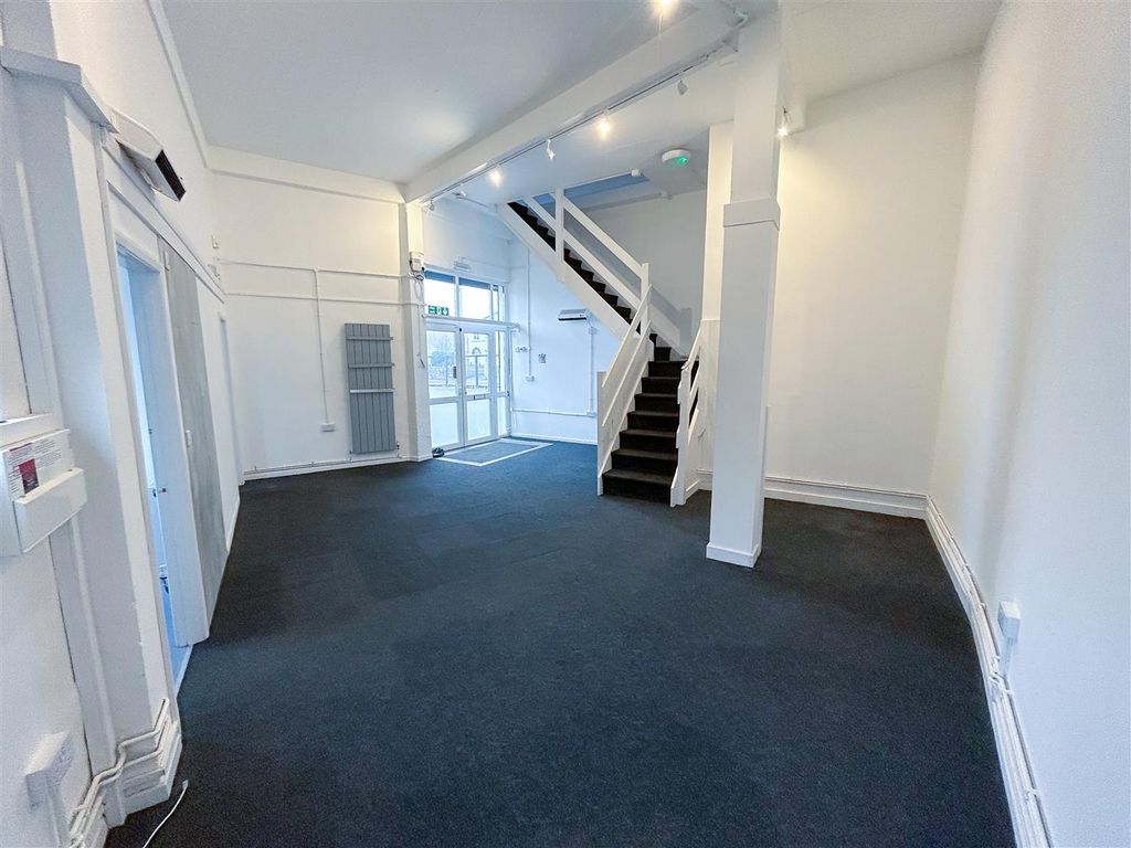 Property photo 3 of 7 Img_0386.Jpg