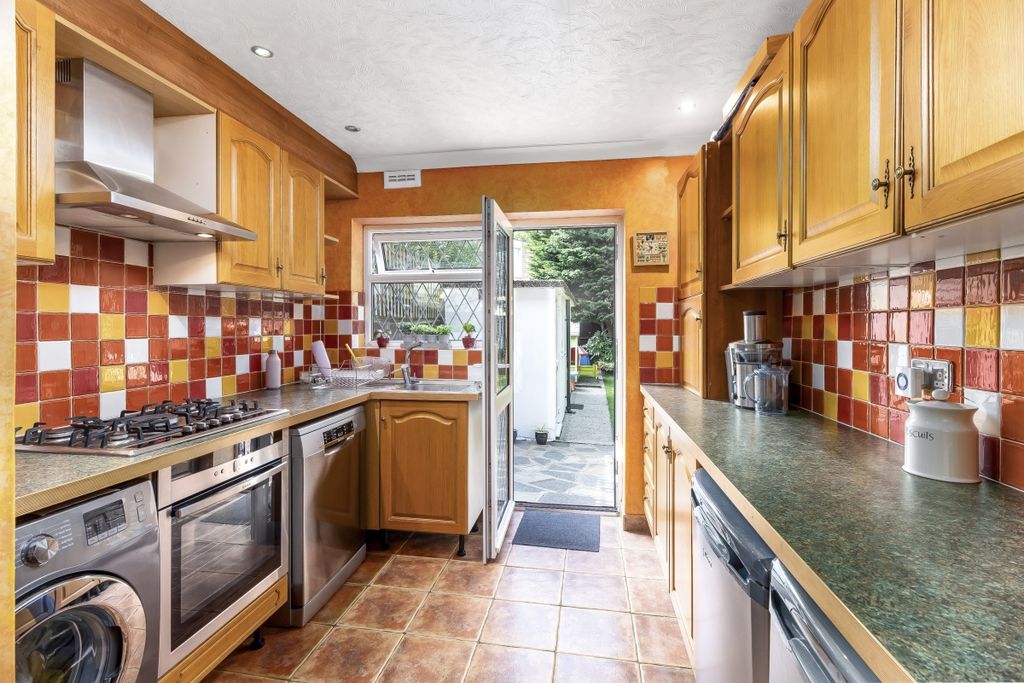 Property photo 2 of 12 2