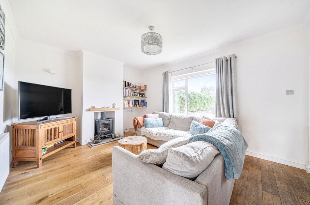 Property photo 2 of 17 Sitting Room