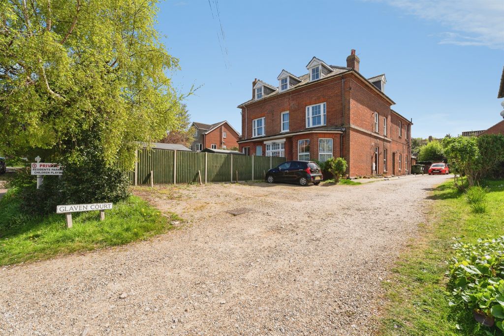 Property photo 1 of 19