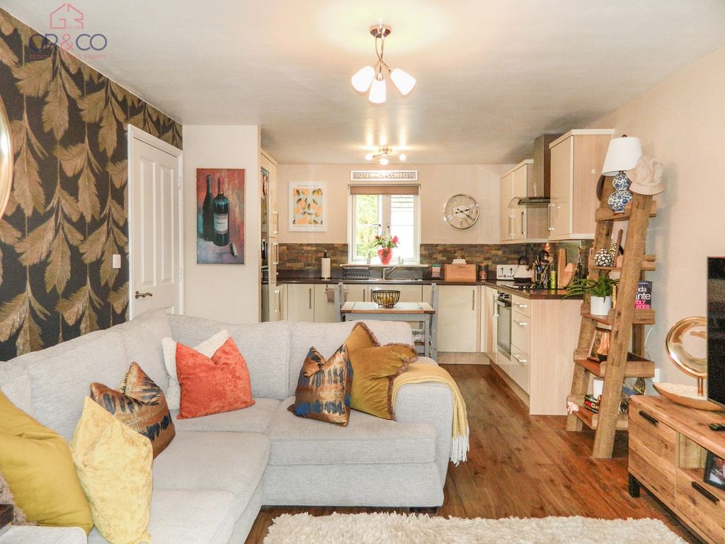 Property photo 2 of 20 Not Specified