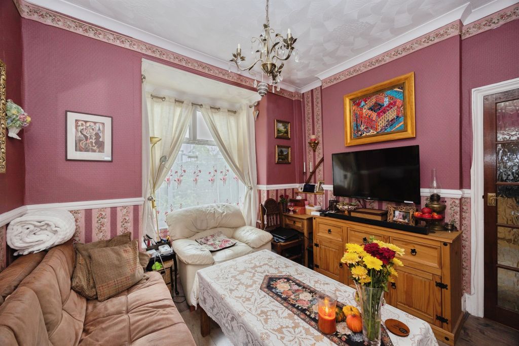 Property photo 2 of 15