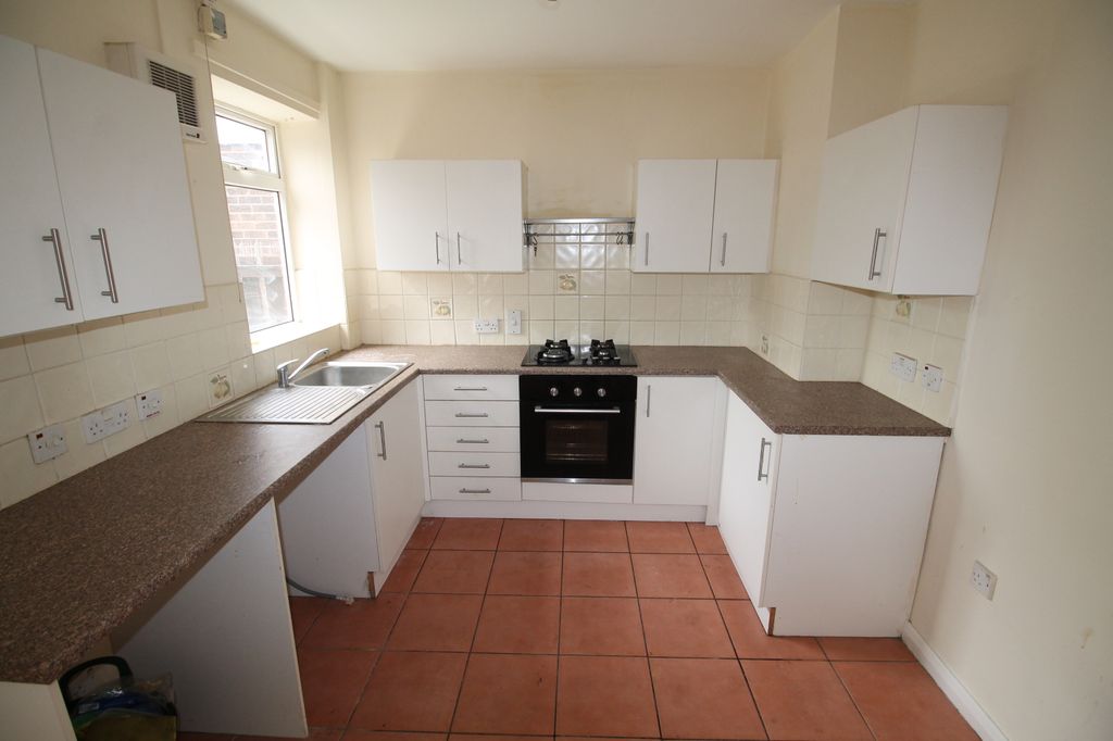 Property photo 3 of 9 Img_2374