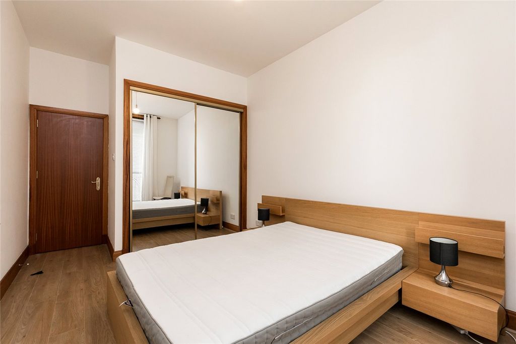 Property photo 3 of 9 Photo 3