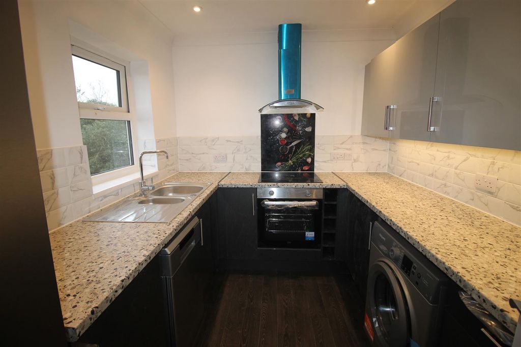 Property photo 3 of 7 Img_9206.Jpg