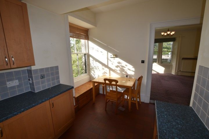 Property photo 3 of 27