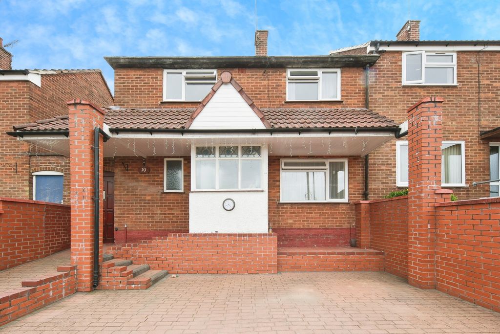 Property photo 1 of 17 Photo