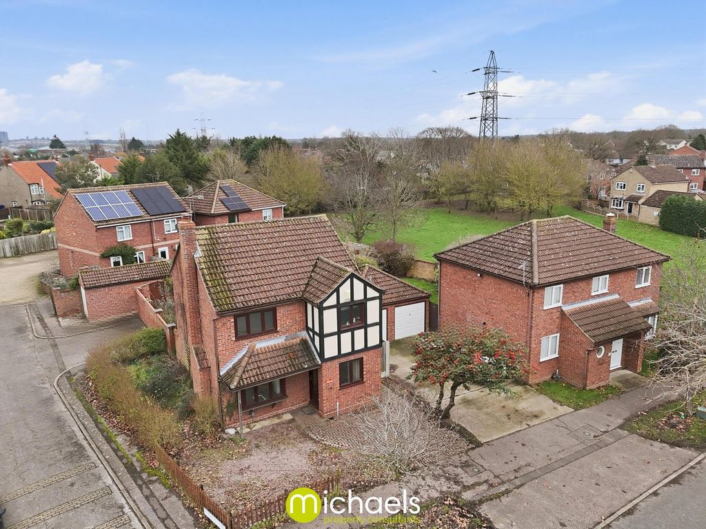 Property photo 2 of 23