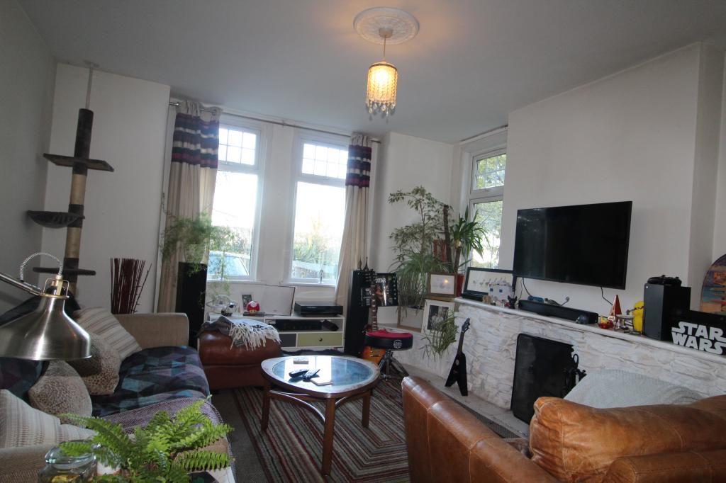 Property photo 3 of 9 Photo 3