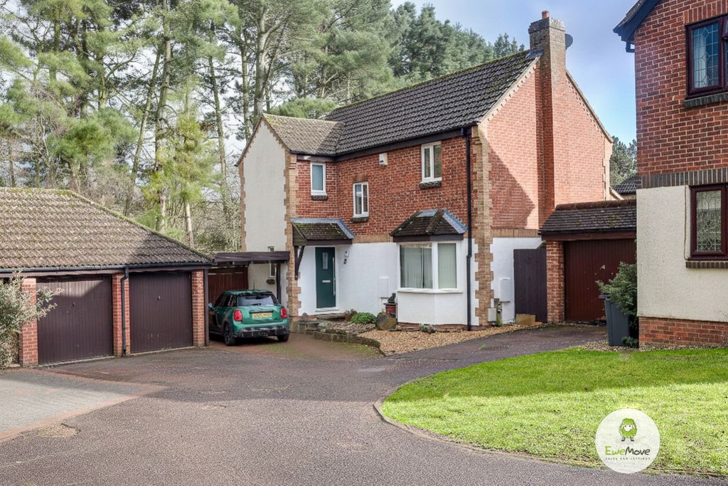 Property photo 2 of 20 Front Of Thehome At Reedsdale By Ben Brind Ewemove