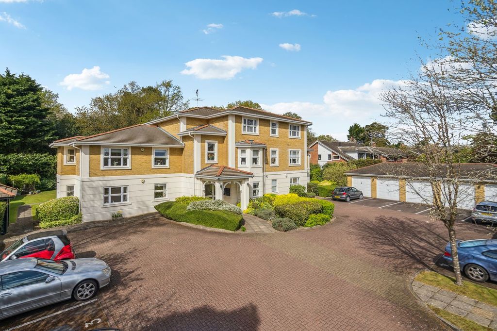 Property photo 1 of 20